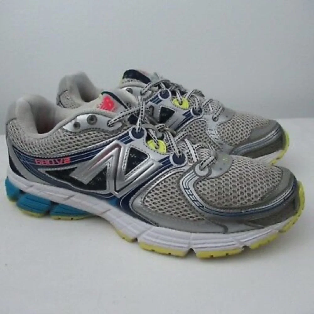 New Balance 680 2V Women’s Running Sneakers Shoes